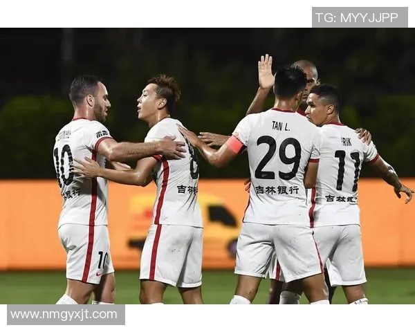 深圳足球队的转型之路与未来发展展望解析